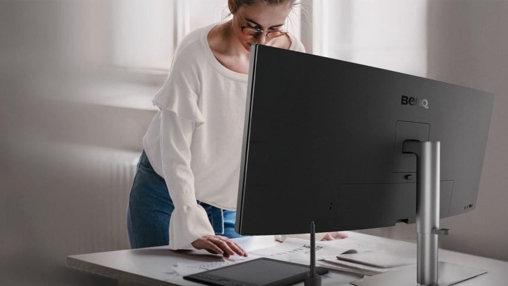 User step-by-step approach to narrowing down BenQ monitor display issues