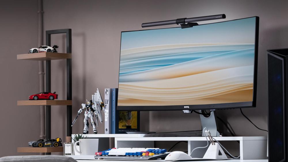BenQ V series entry-level monitor for simple home and office tasks