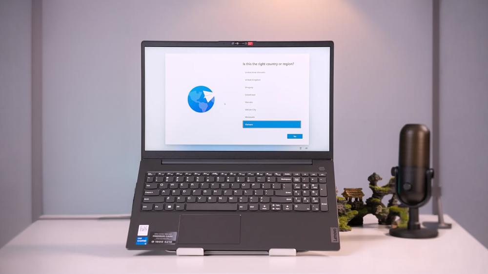 Business laptop setup screen showing system configuration and installation