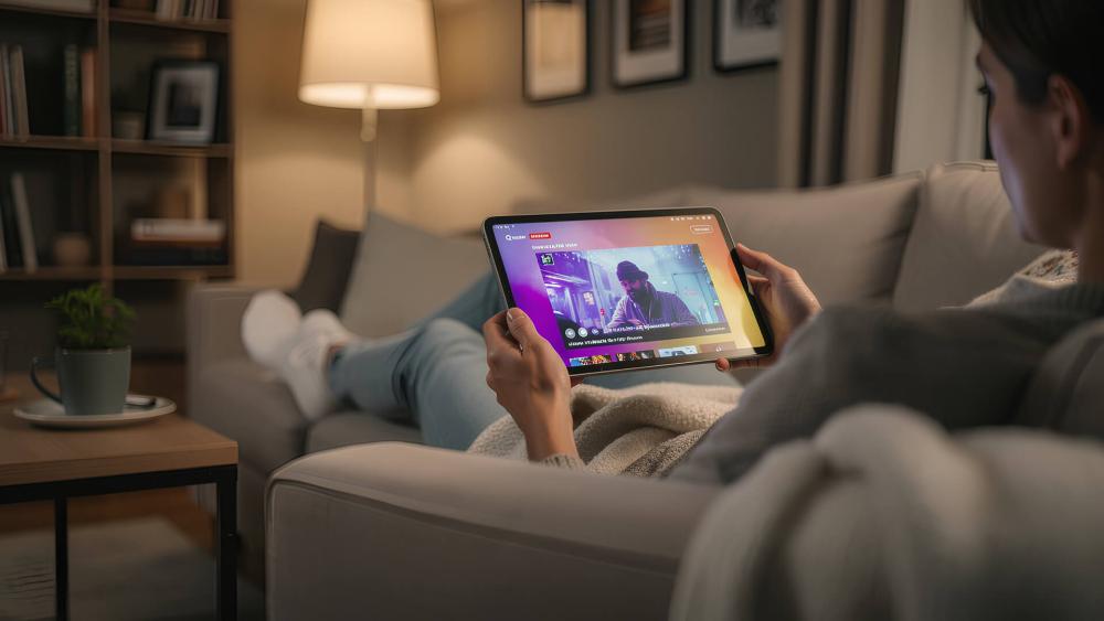 compact large-screen tablet for learning, creativity and streaming
