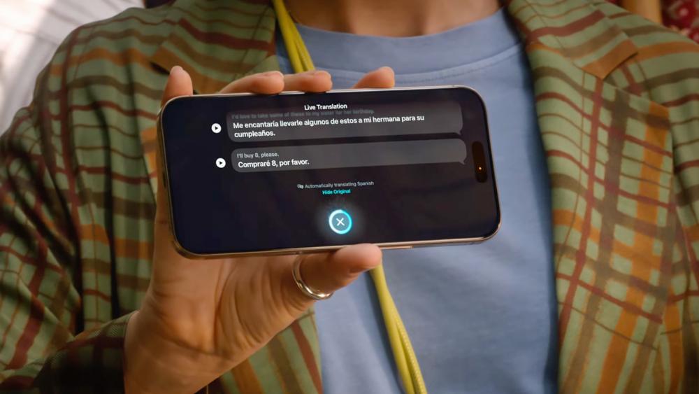 iPhone iOS 26.1 live translation to translate text